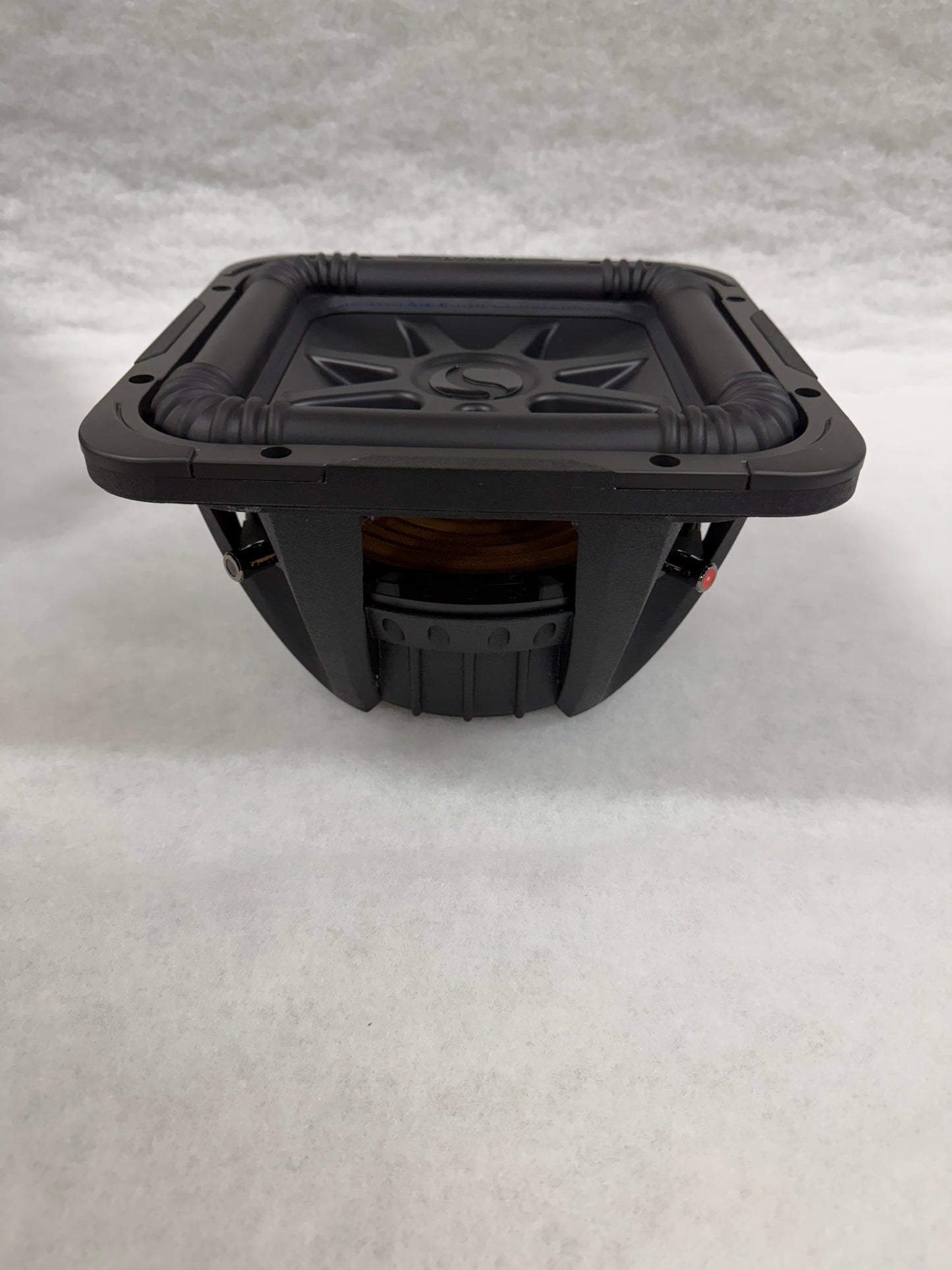 2 Ohm Kicker L7S10 Slingshot Enclosure