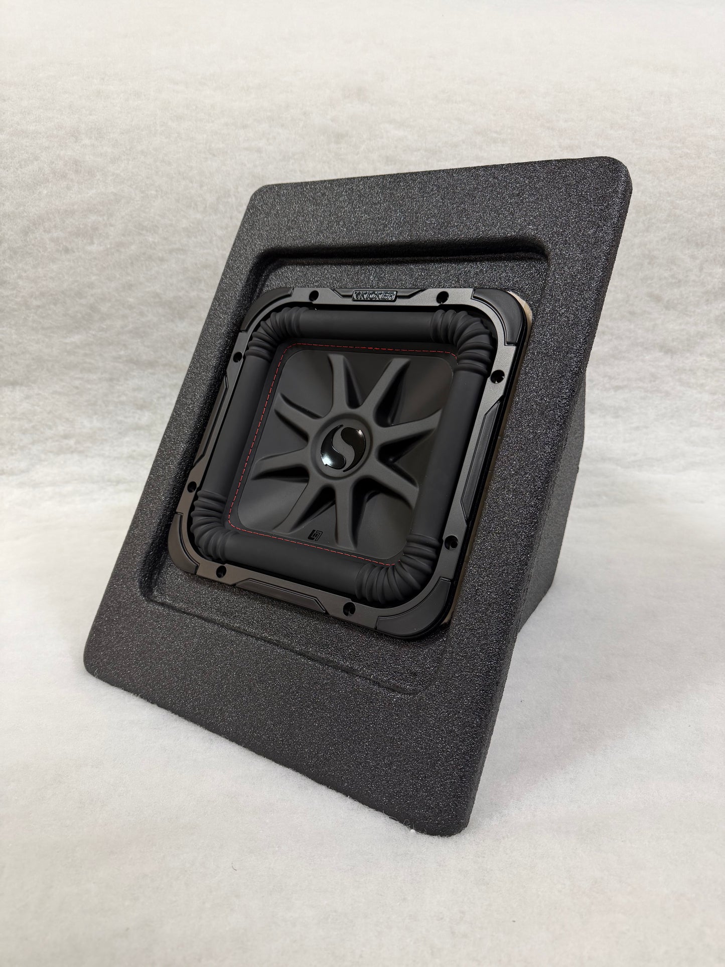2 Ohm Kicker L7R10 Slingshot Enclosure